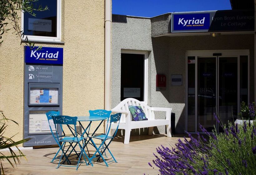 فندق Kyriad Lyon Est Bron Eurexpo Le Cottage