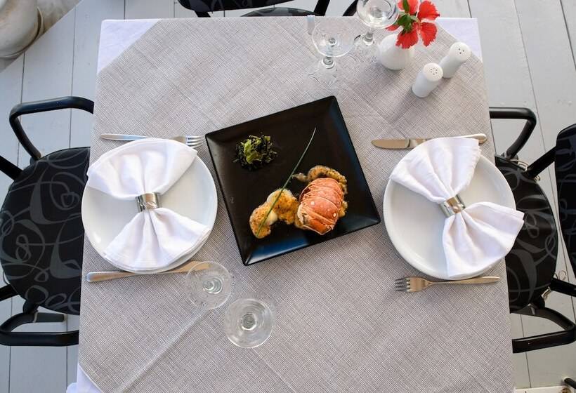 La Mer Deluxe Hotel & Spa