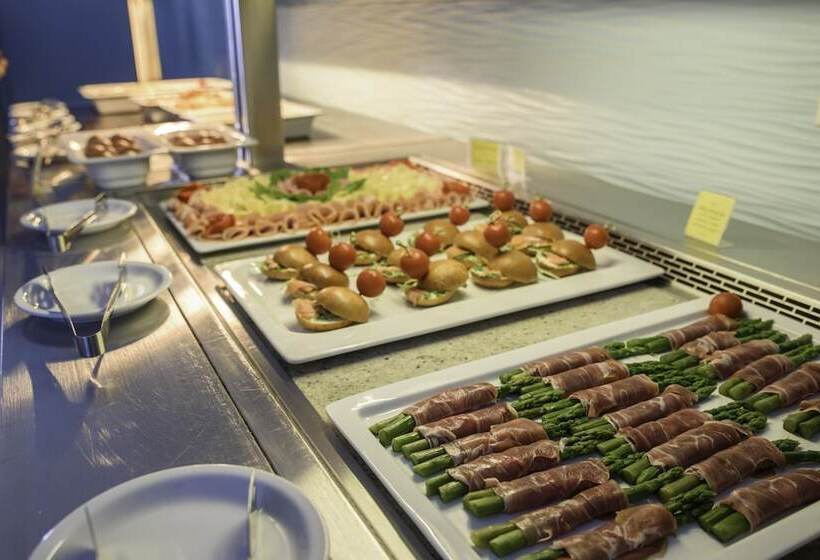 La Mer Deluxe Hotel & Spa