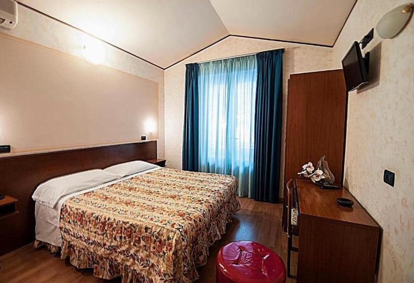 בית מלון כפרי La Riviera