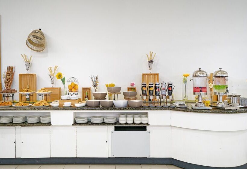 Отель Labranda Golden Beach - Adults Only