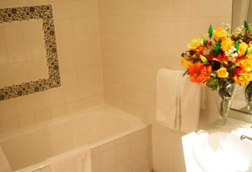 בית מלון כפרי Le Cesar