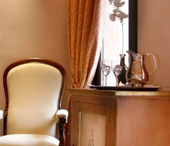 בית מלון כפרי Le Convivial Luxury Suites & Spa