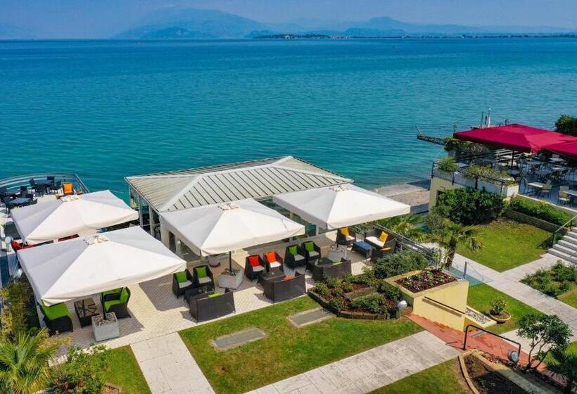 Отель Lido International