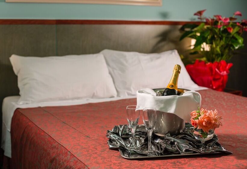 ホテル & Loisir Le Ruote