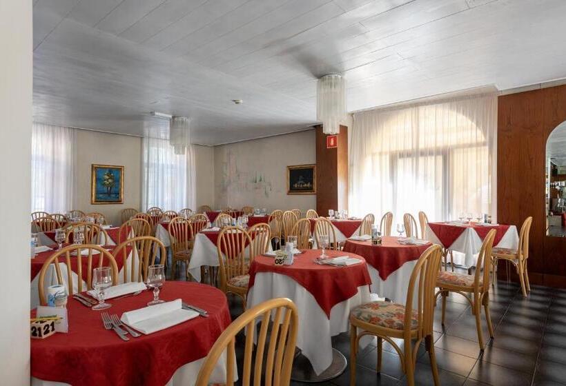 Отель Malcesine