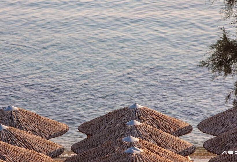 Отель Manios Suites