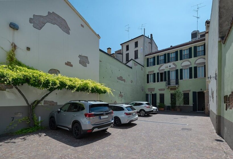 酒店 Mantegna Stazione