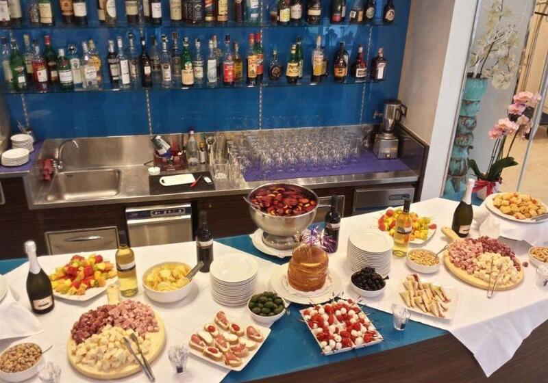 هتل Mercure Rimini Lungomare