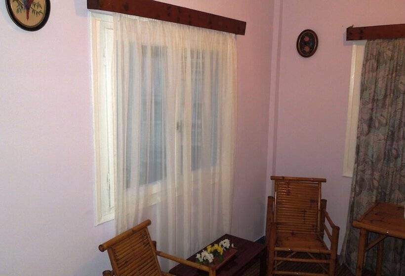 בית מלון כפרי Miramare