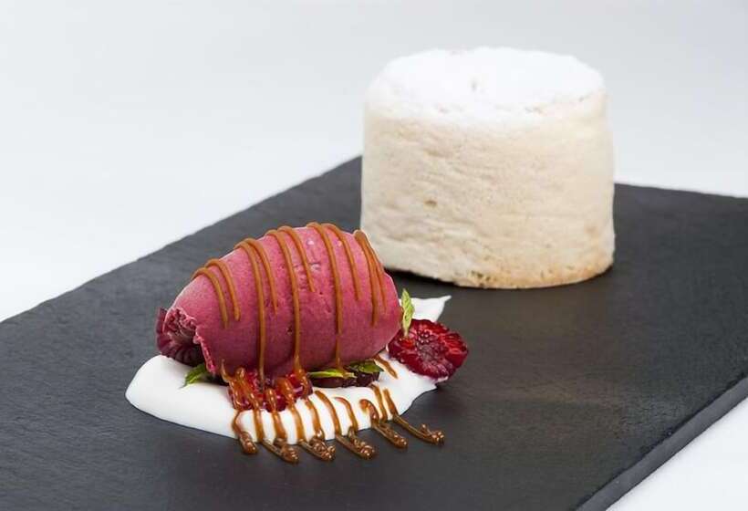 هتل Molino De Alcuneza Relais & Châteaux