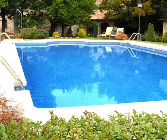 هتل Molino De Alcuneza Relais & Châteaux