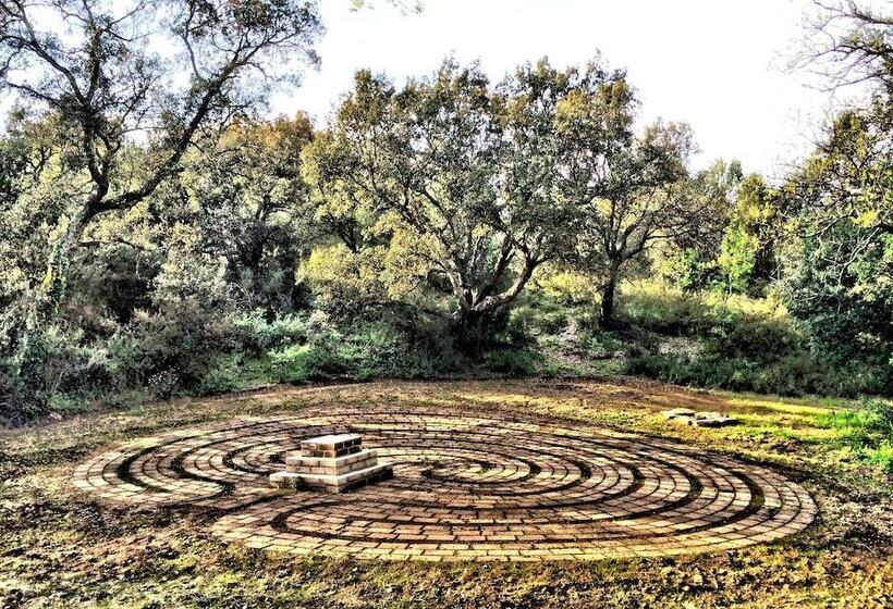 هتل Montebelli Agriturismo & Country