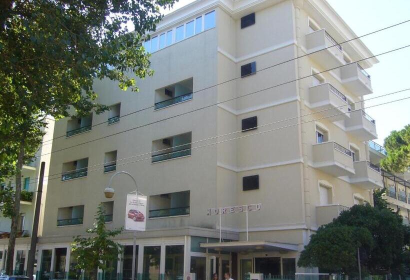 ホテル Moresco   Piscina Beach Village