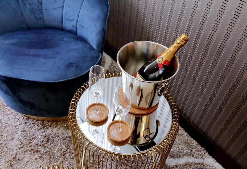 בית מלון כפרי Piazza Di Spagna