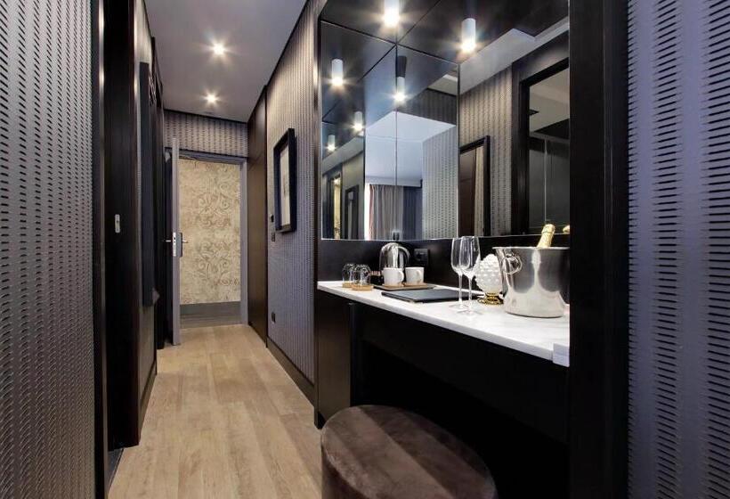 בית מלון כפרי Piazza Di Spagna