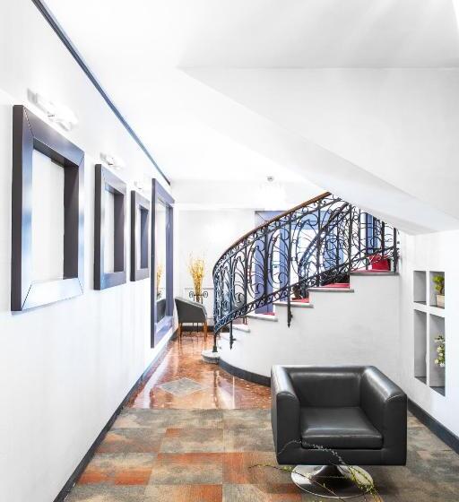 בית מלון כפרי Piazza Di Spagna