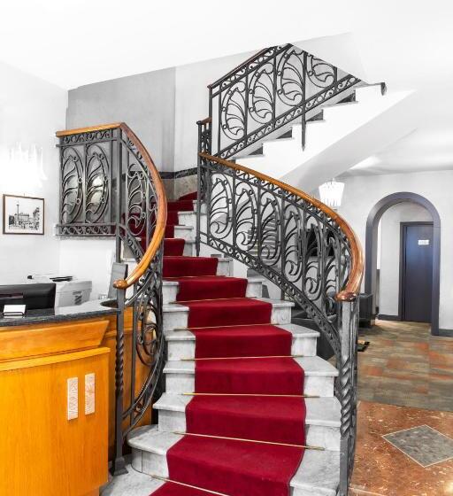 בית מלון כפרי Piazza Di Spagna