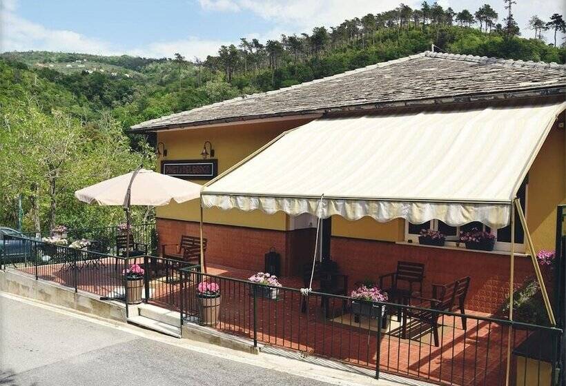 فندق Pineta Del Borgo