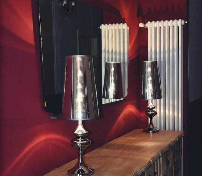 فندق Pineta Del Borgo