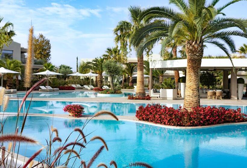 בית מלון כפרי Porto Sani