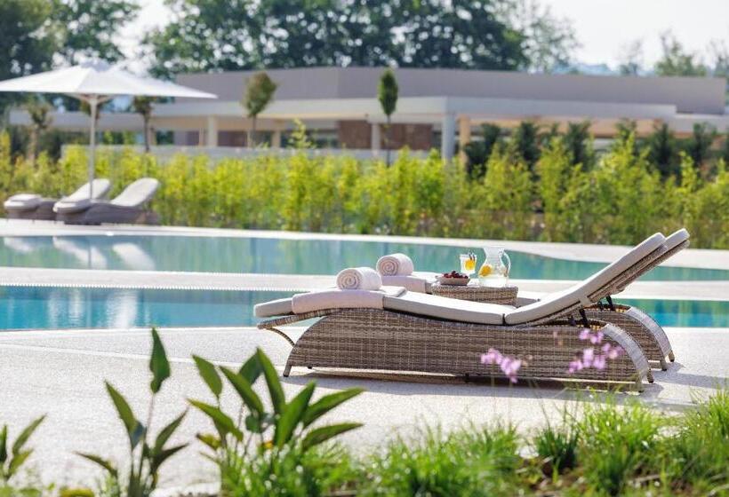 בית מלון כפרי Porto Sani