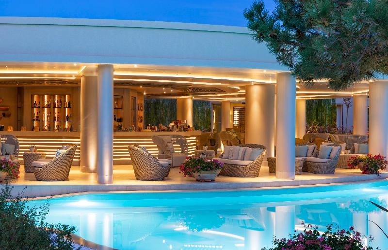 בית מלון כפרי Porto Sani