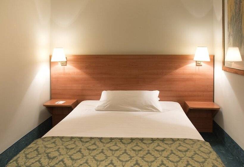 ホテル Re Lissone