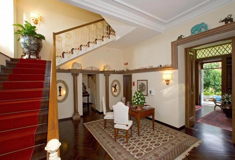 Отель Relais Villa Savarese