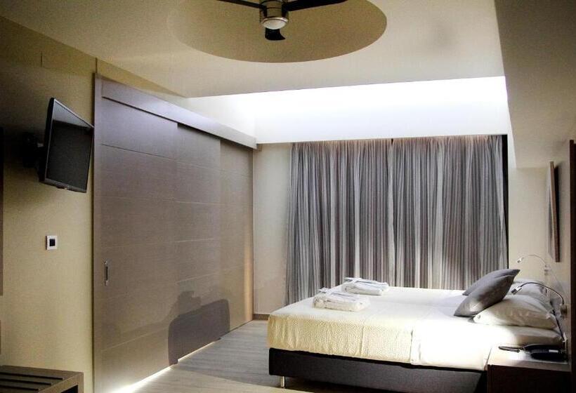 בית מלון כפרי Renieris