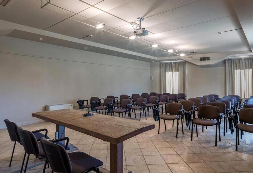 בית מלון כפרי Resort Casale Le Torri