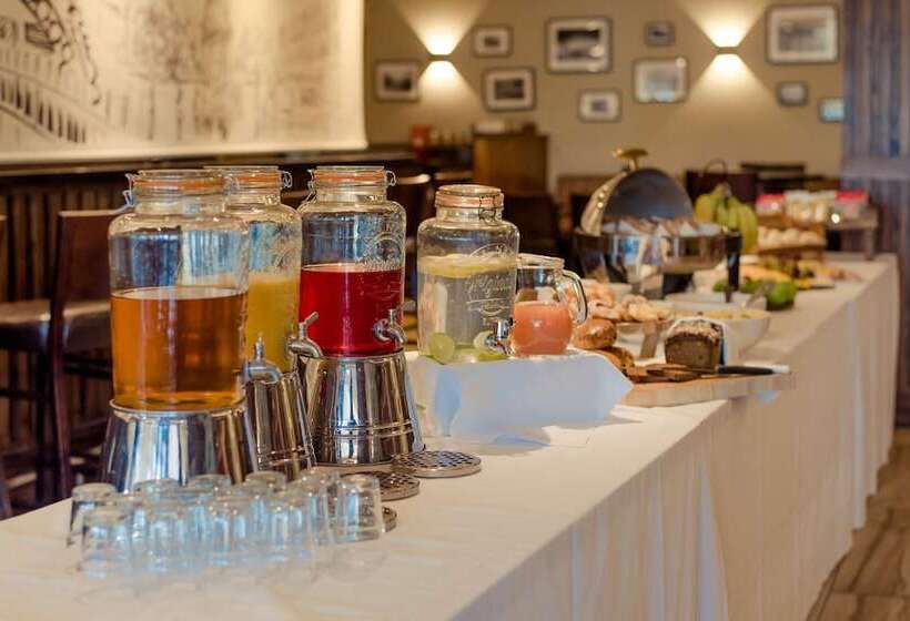 酒店 Rochestown Lodge