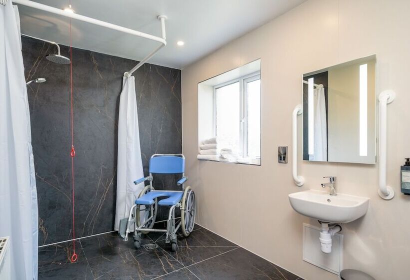 酒店 Rochestown Lodge