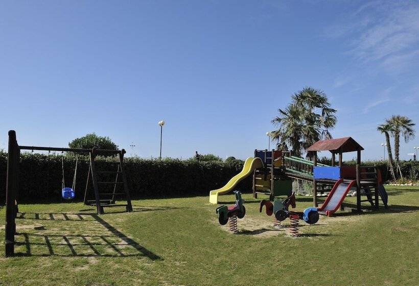 בית מלון כפרי Royal