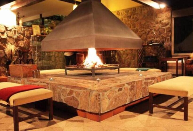 فندق ريفى Rural & Spa Las Nubes