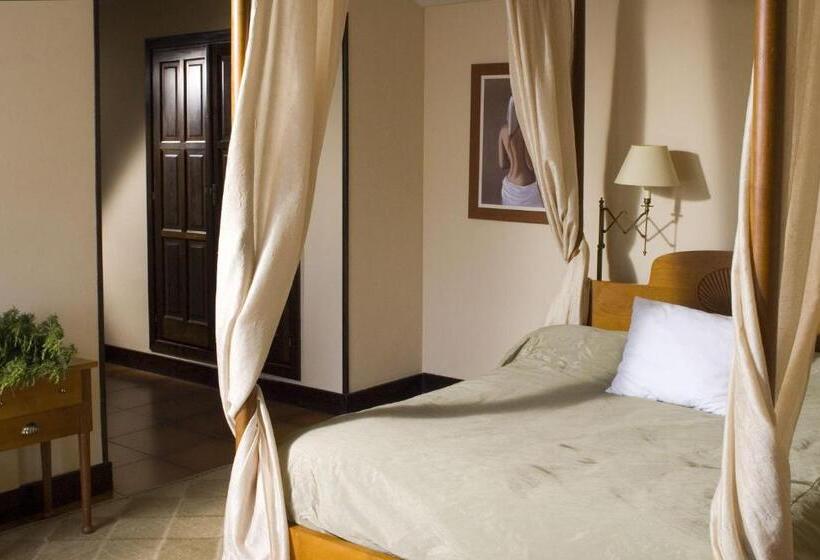 فندق ريفى Rural & Spa Las Nubes