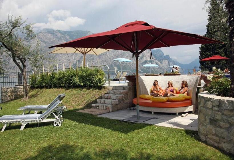 酒店 Sailing Center