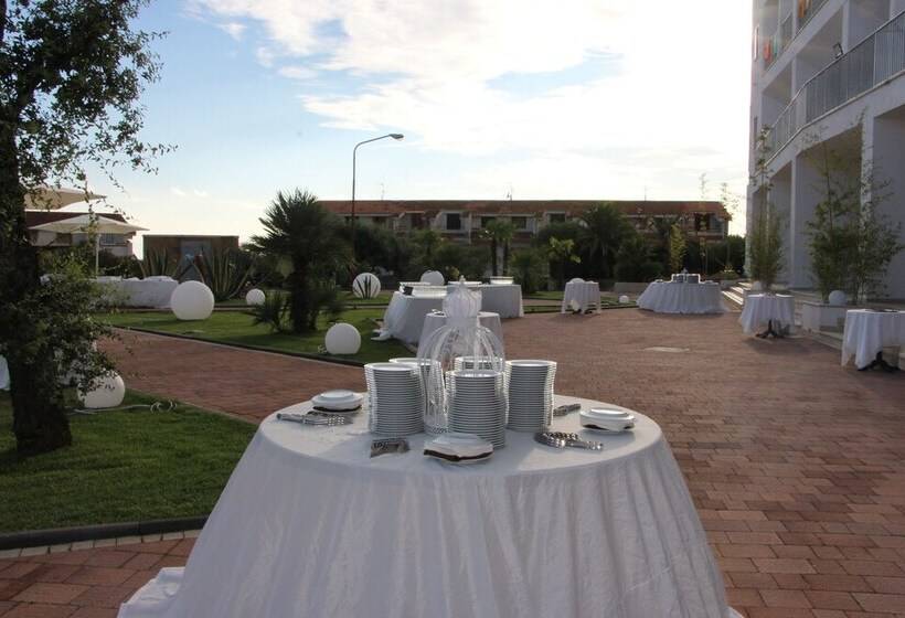 ホテル San Domenico Family