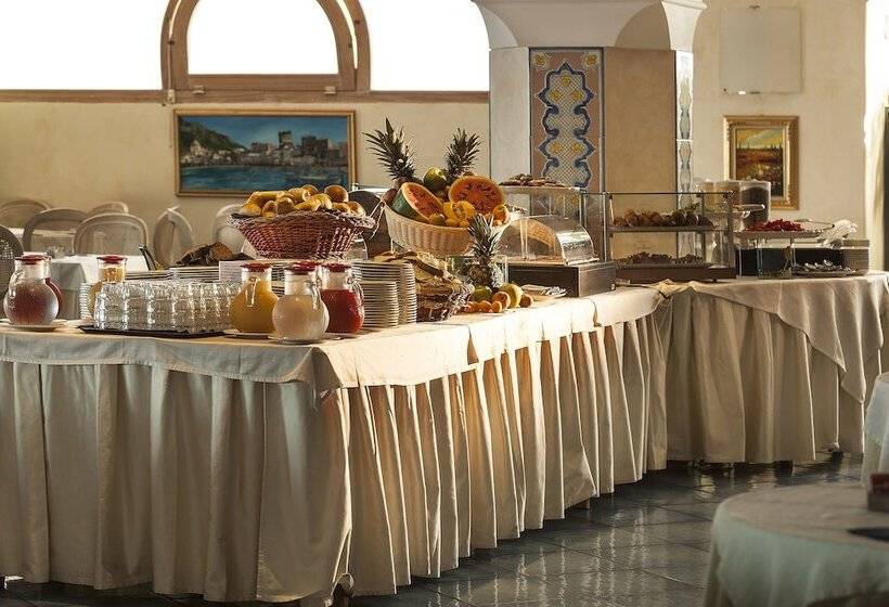 فندق Sorriso Thermae Resort & Spa