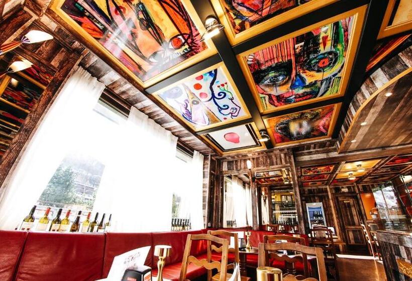 בית מלון כפרי Sporting