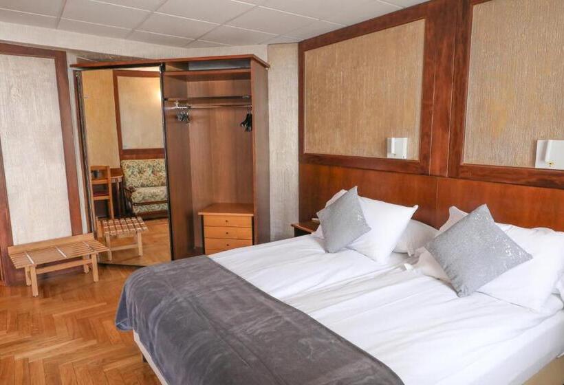 בית מלון כפרי Sporting