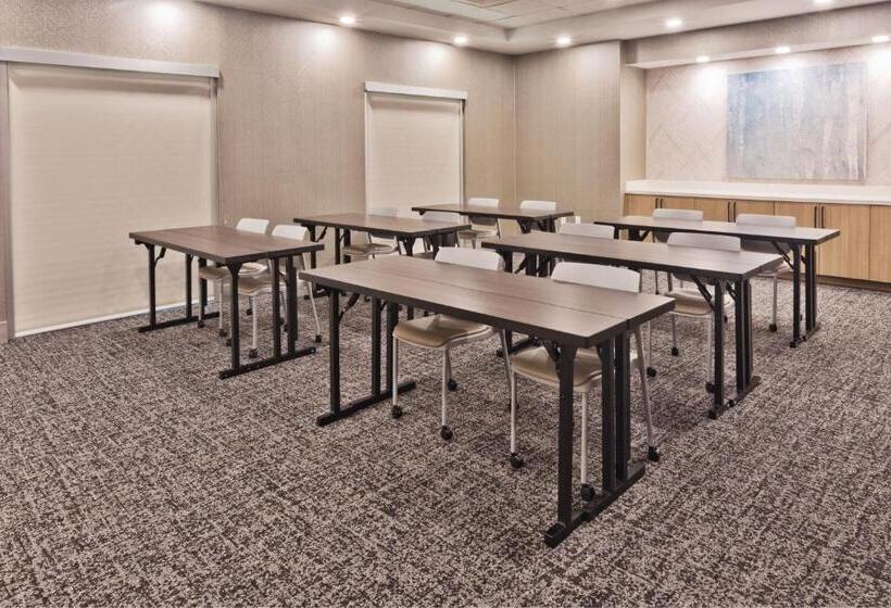 호텔 Springhill Suites Birmingham Colonnade