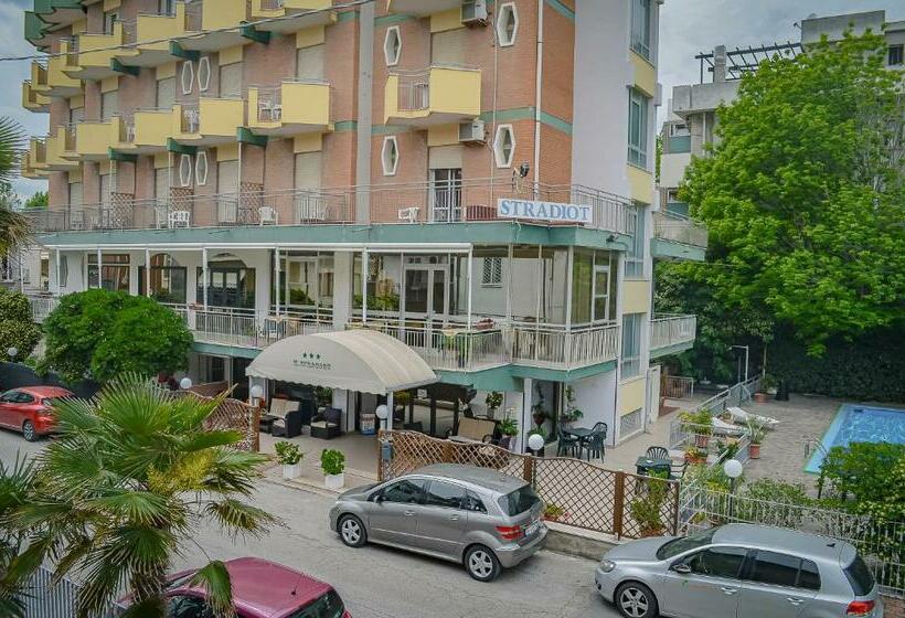 ホテル Stradiot