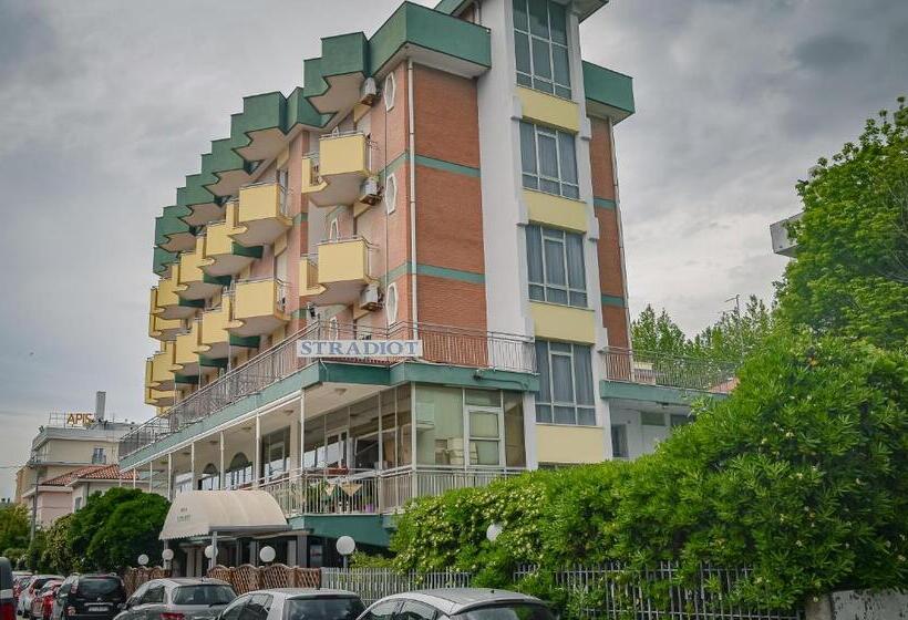 酒店 Stradiot