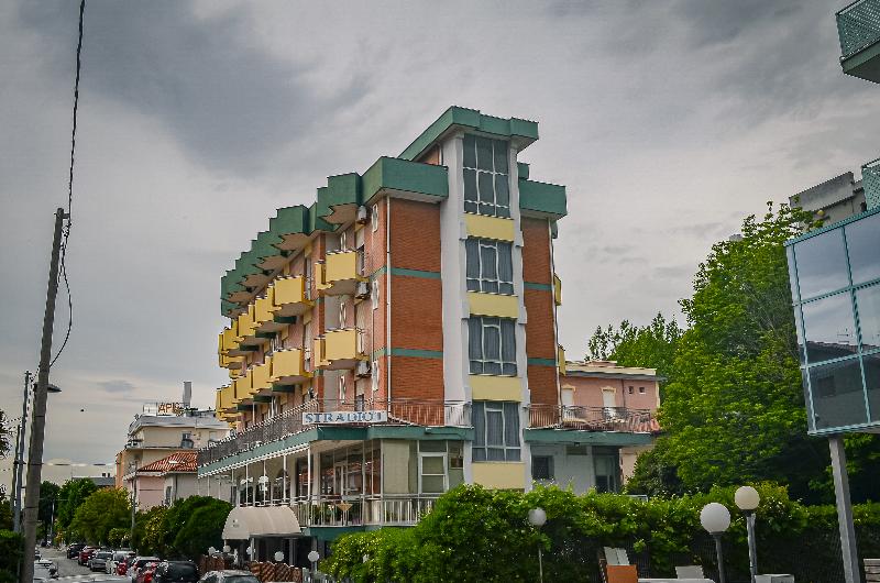 ホテル Stradiot