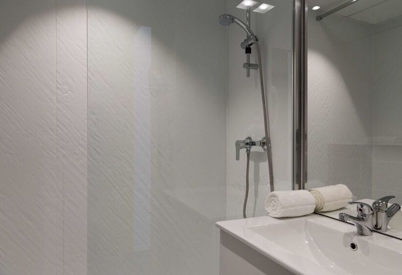 호텔 The Originals City, Hôtel Agora, Nantes Ouest