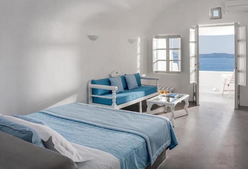 هتل Thirea Suites