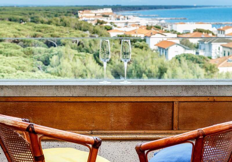 ホテル Tornese Rooftop Sea View