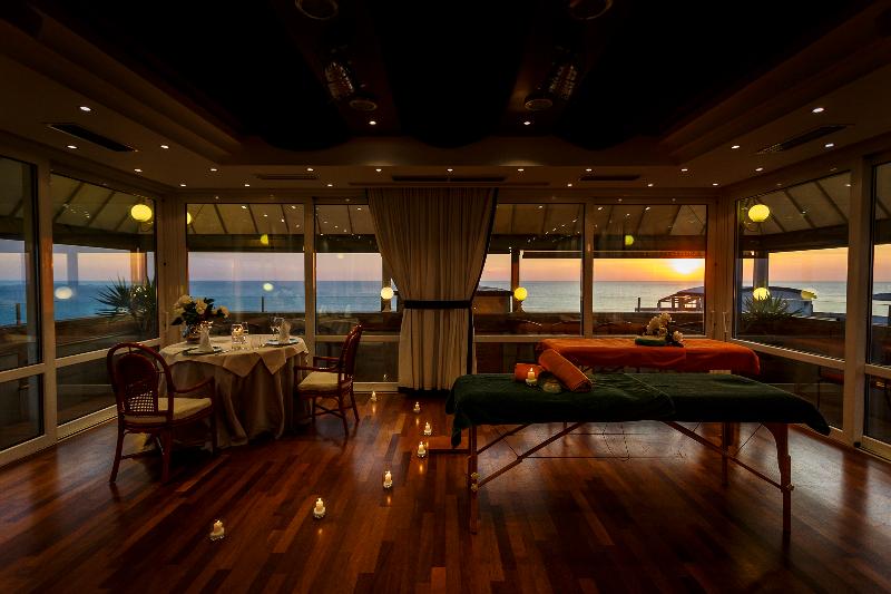 ホテル Tornese Rooftop Sea View