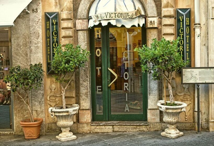 Отель Victoria